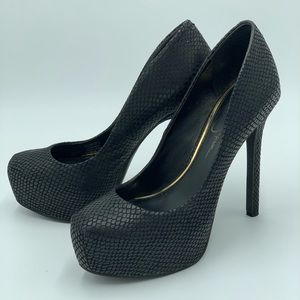 JS Black Snakeskin platform Pumps